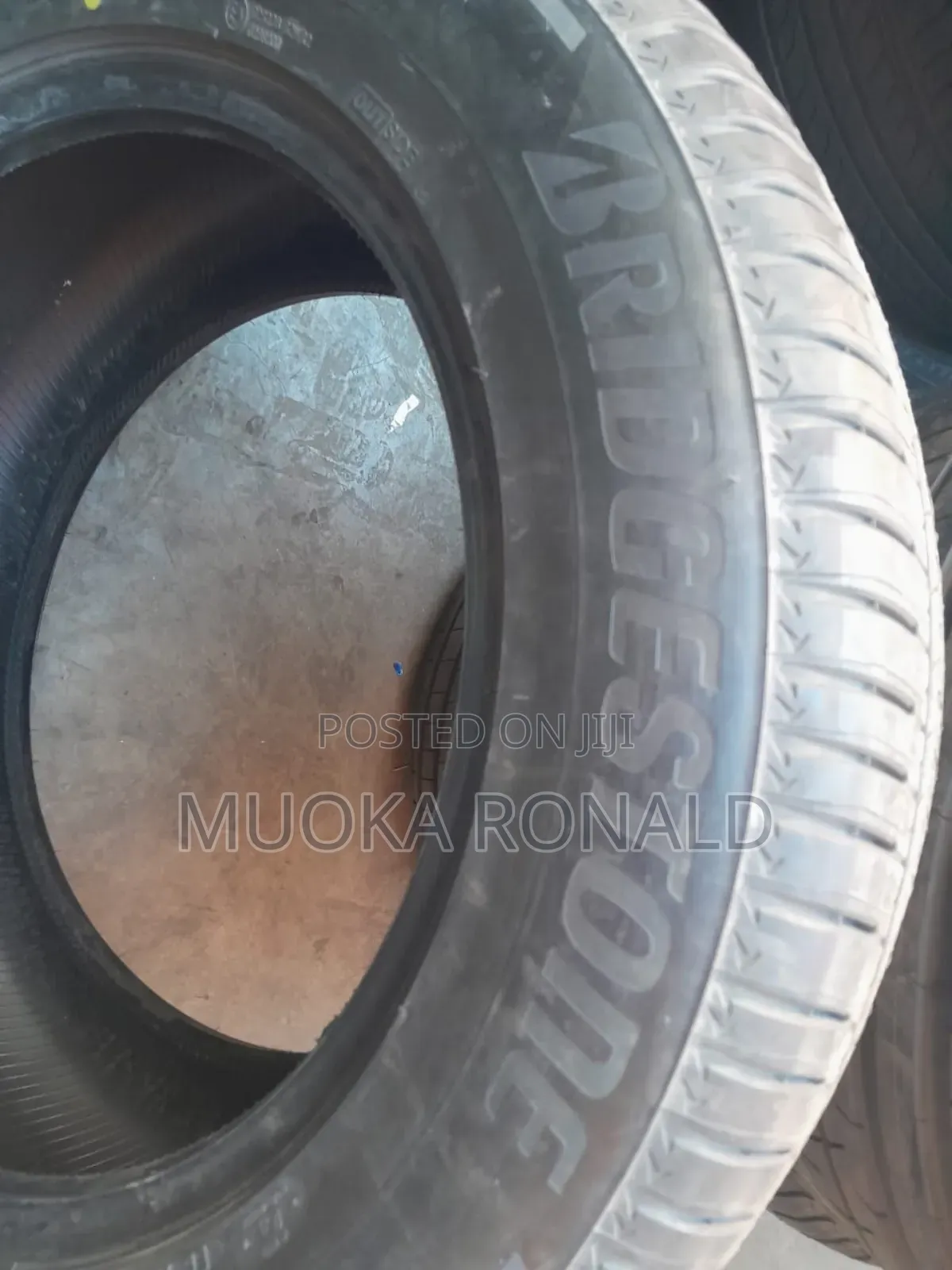 275/55r19 Bridgestone Tyre Made in Japan