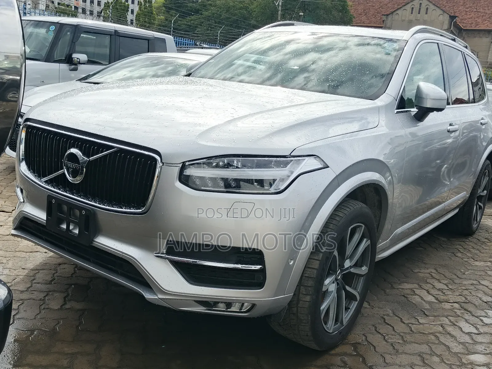 Volvo XC90 T5 Momentum AWD 2018 Silver