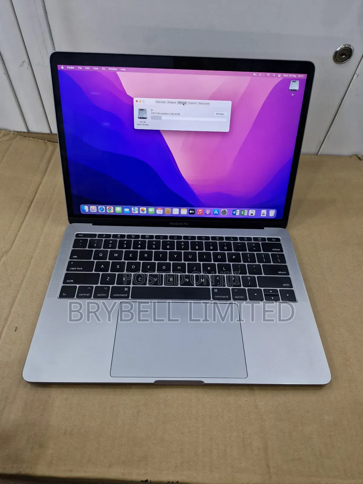 Laptop Apple MacBook Pro 2016 8GB Intel Core I5 SSD 256GB
