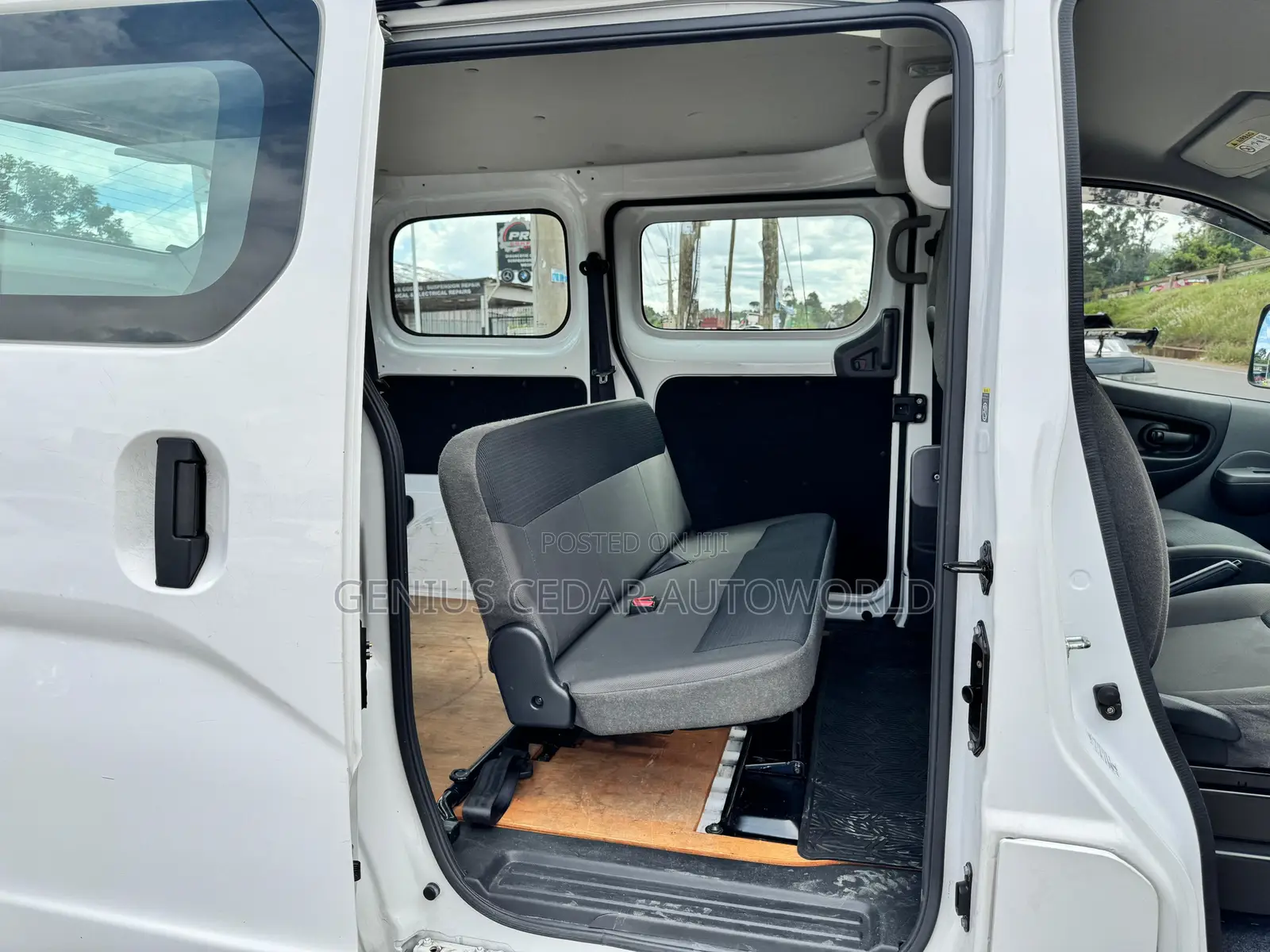 Nissan NV200 2018 White