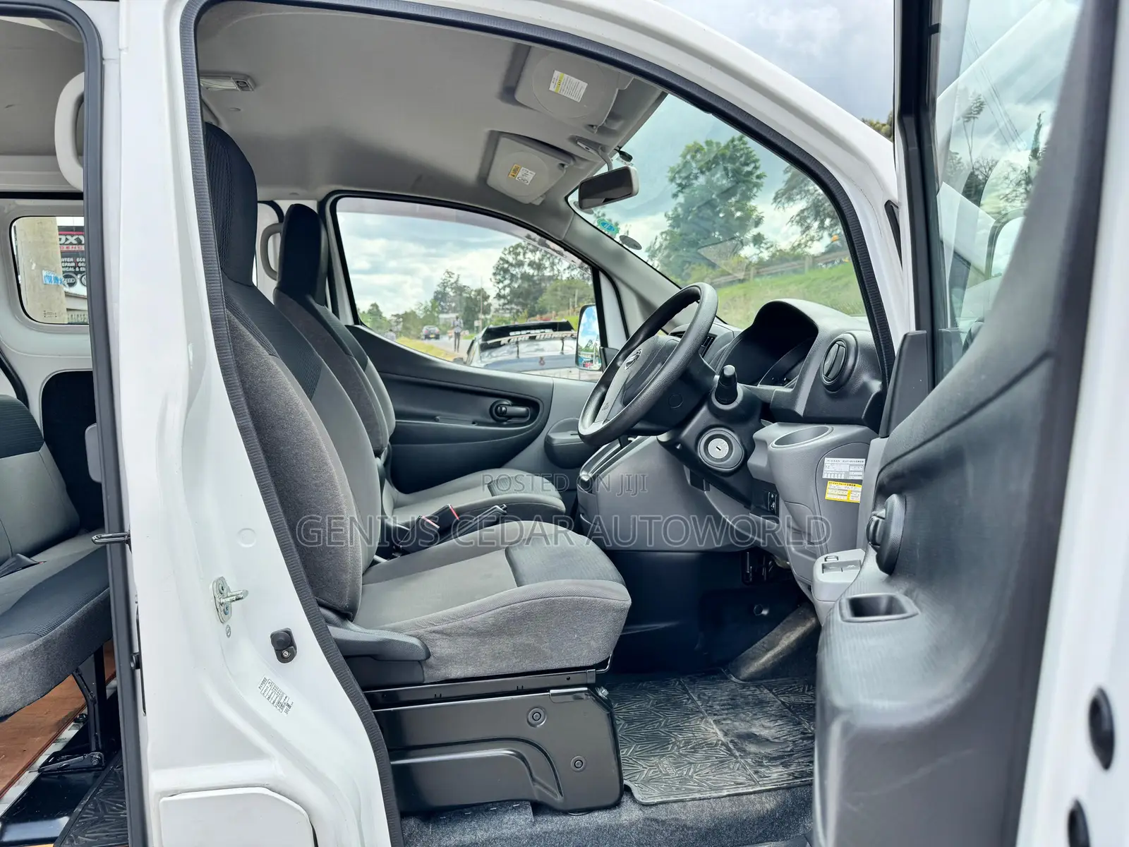 Nissan NV200 2018 White