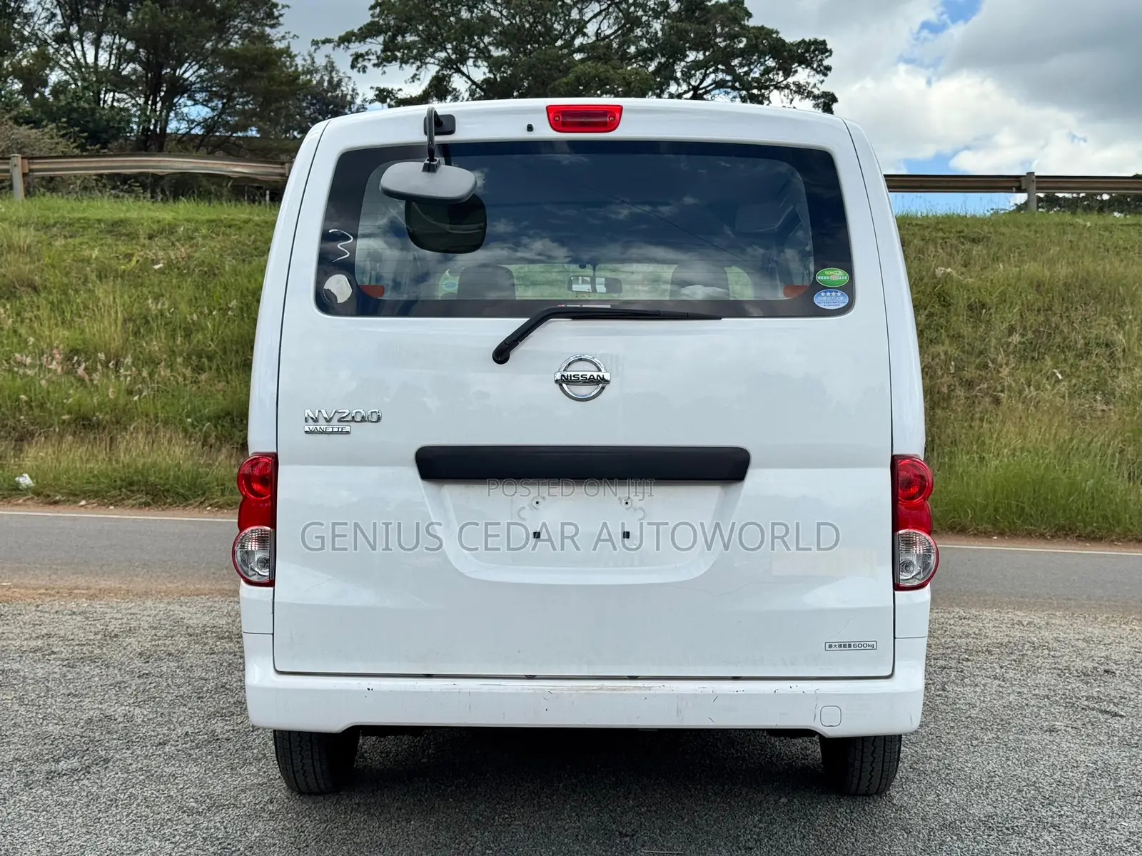 Nissan NV200 2018 White