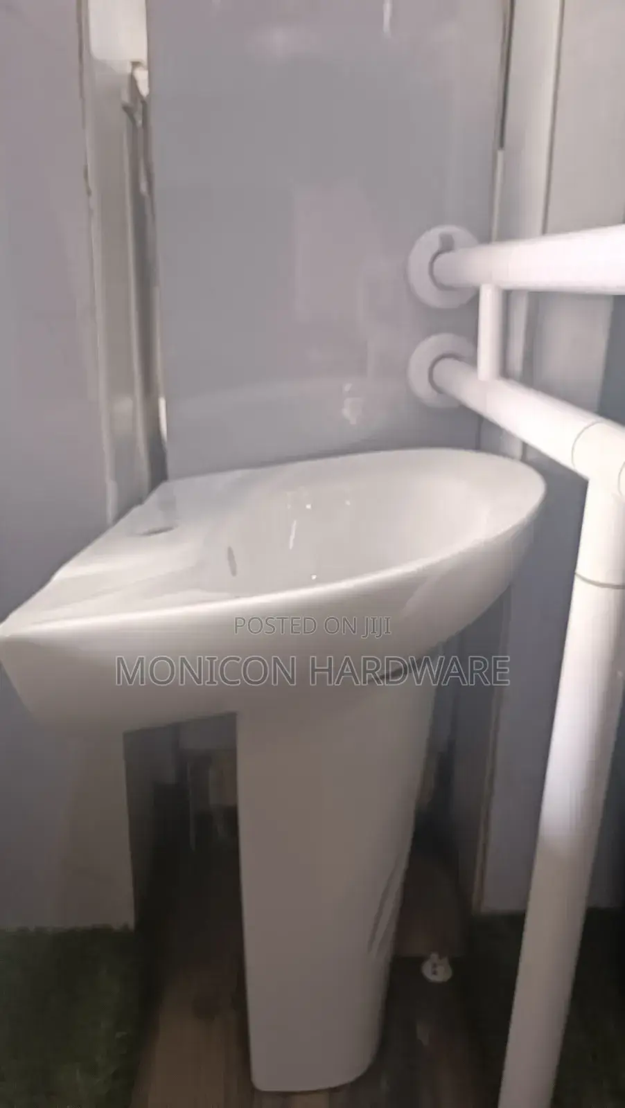 Baby Pedestal Hand Wash Basin