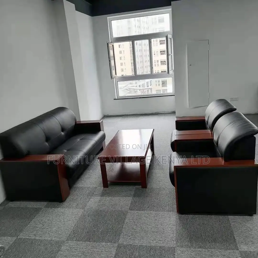 Sofas:5-Seater Lounge Sofa Set for Business Spaces