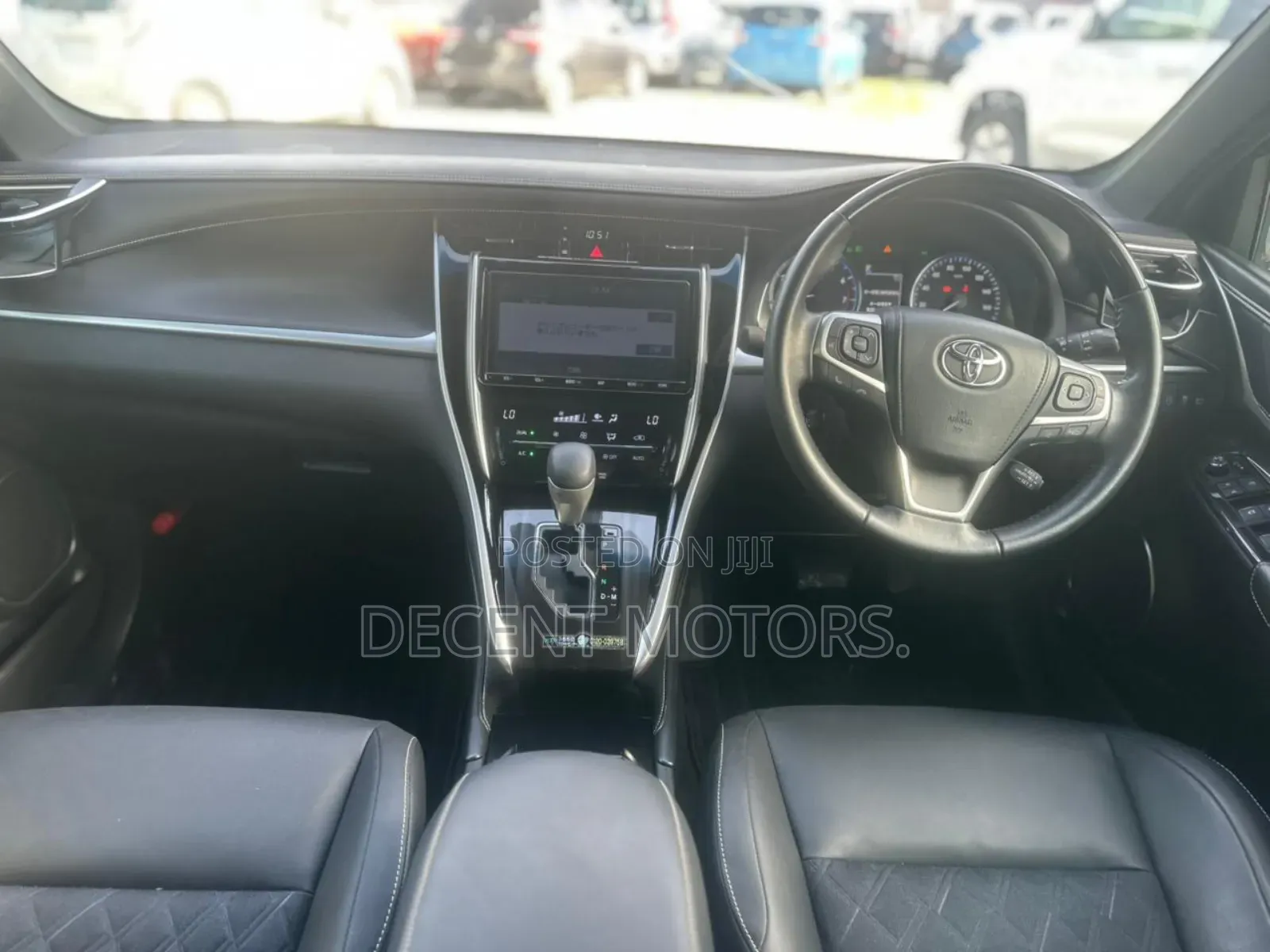 Toyota Harrier 2.0 Turbo 2018 White