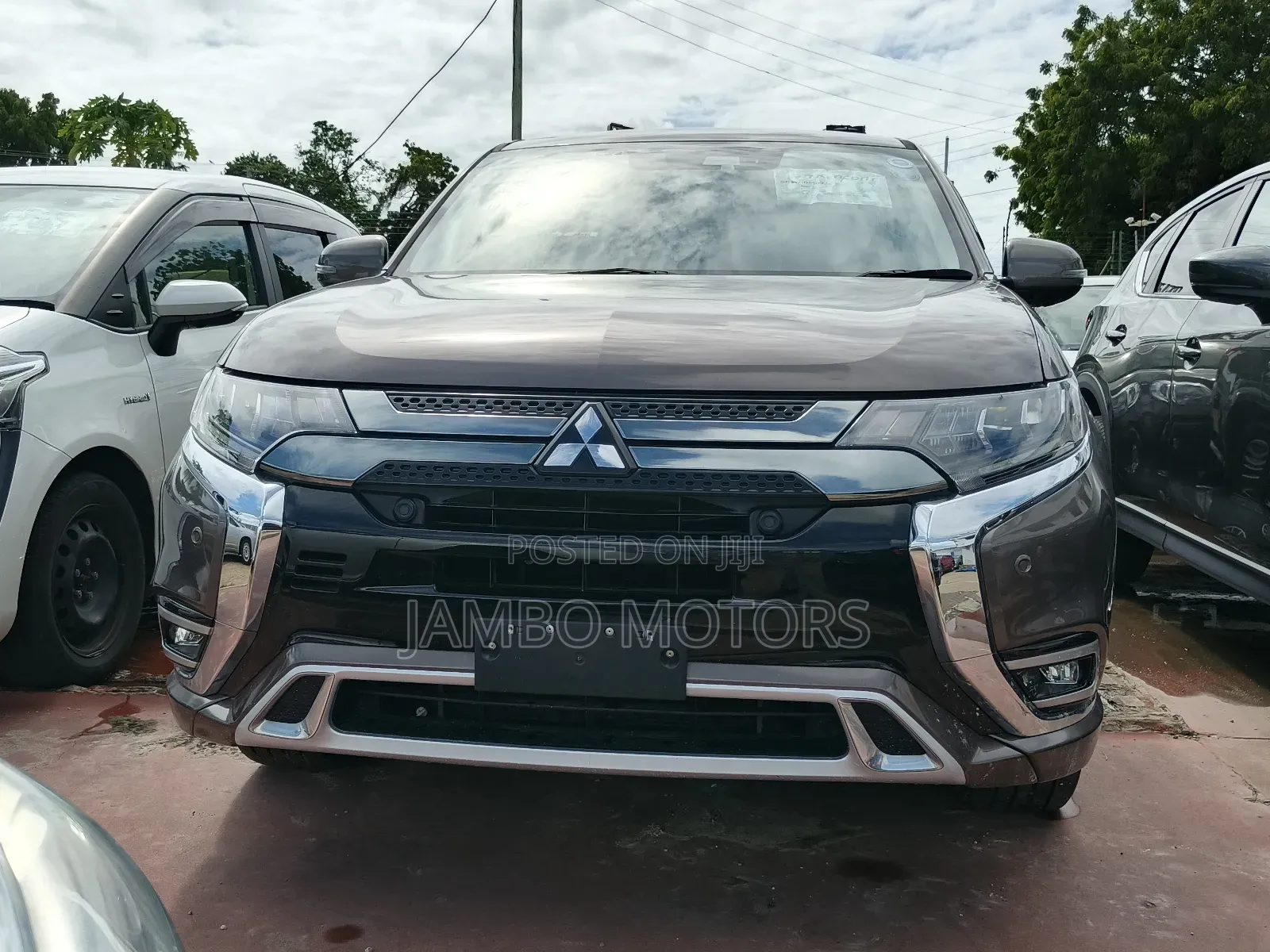 Mitsubishi Outlander 2.0 PHEV AWD 2018 Brown