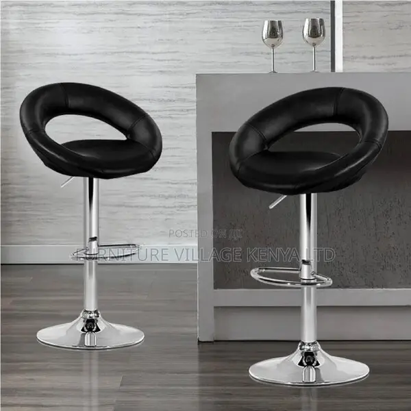 Office Stool: Elegant Swivel Stool in Black With Footrest