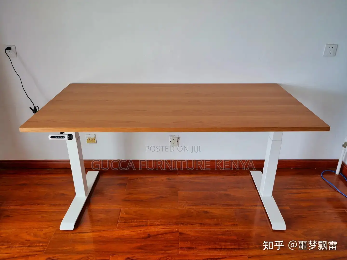Office Desk:1600mm Ergonomic Electric Smart Powered Desk