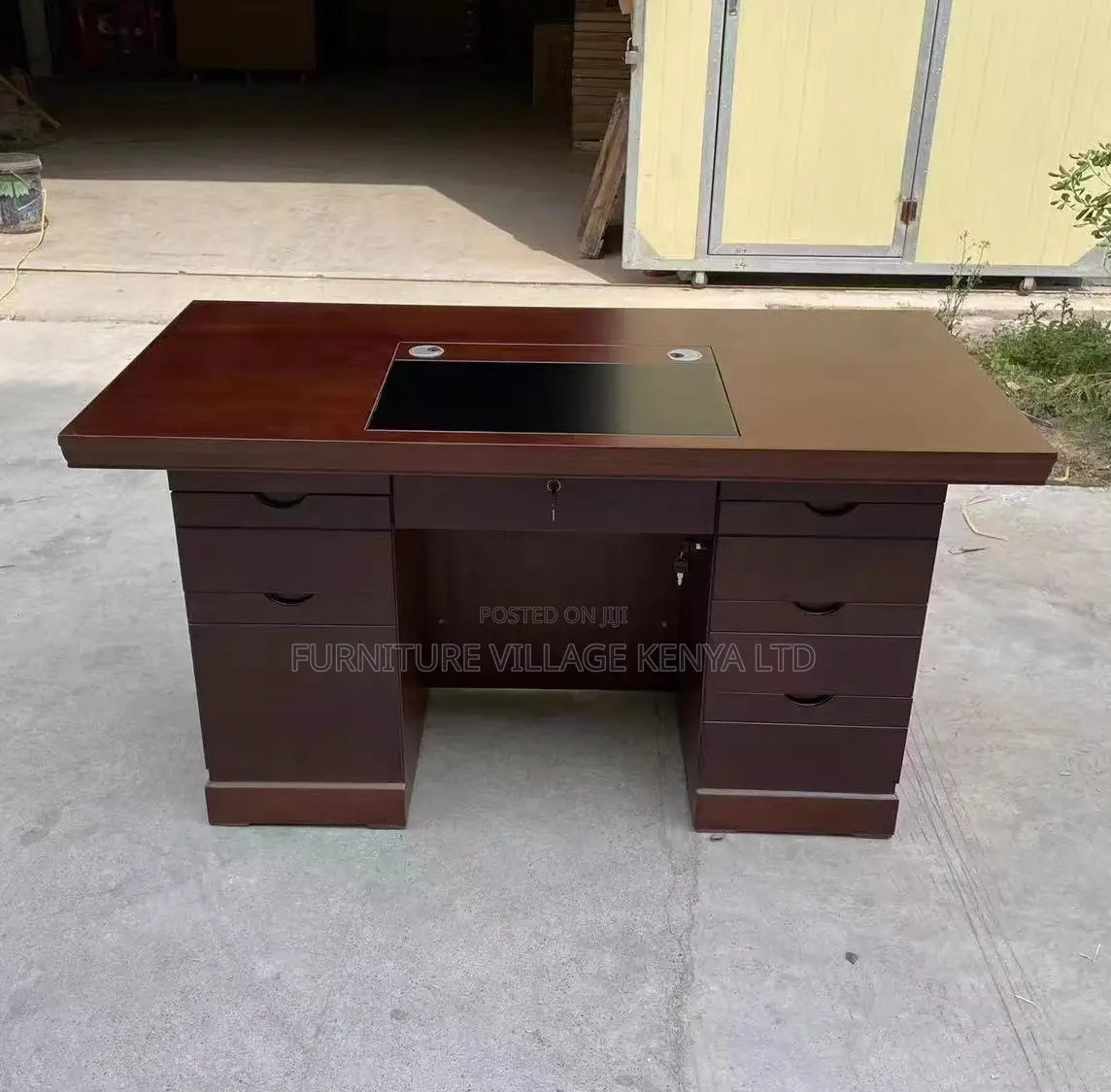 Office Desk: Executive 120cm Computer Table for One Person