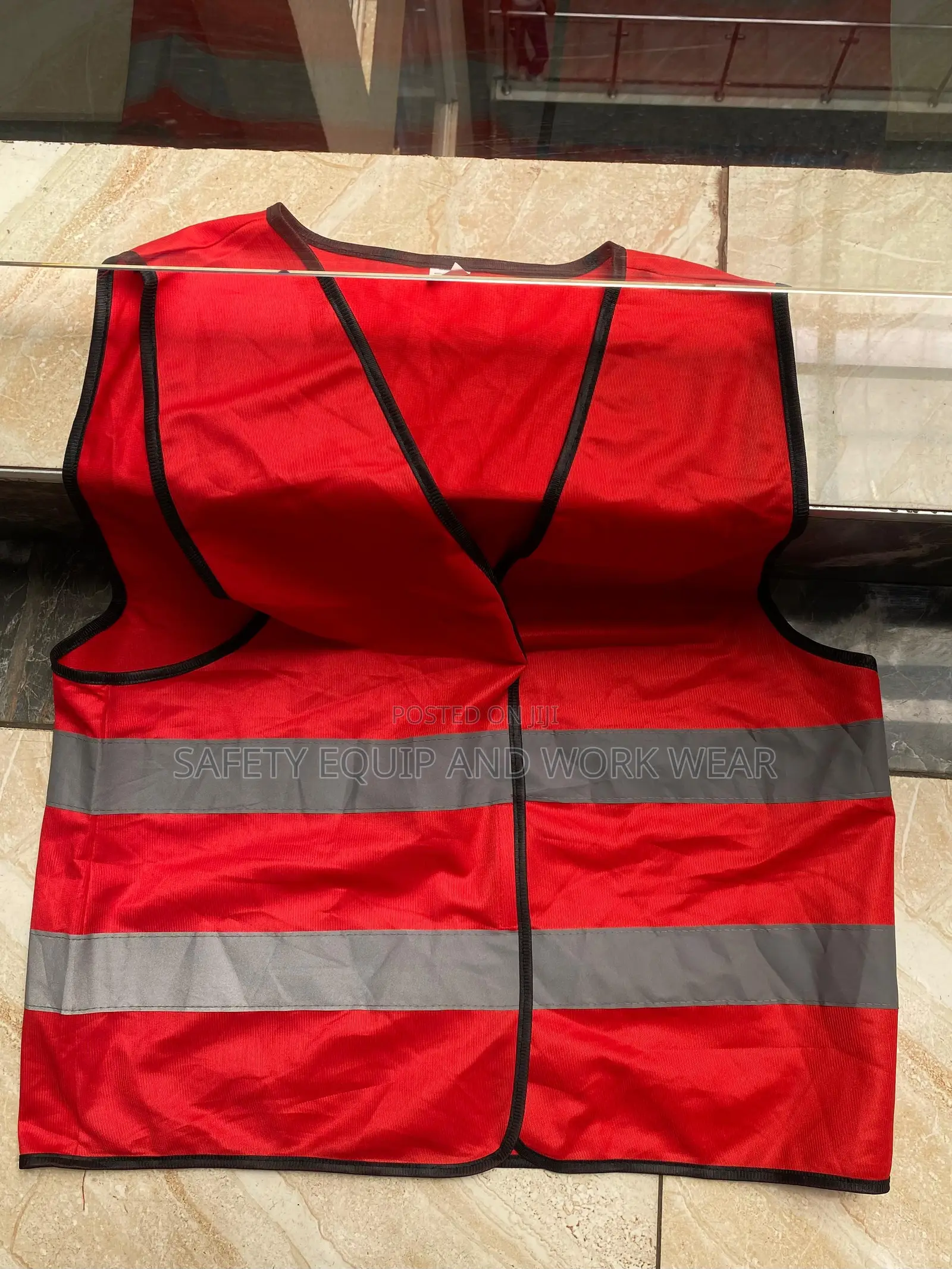 Reflector Vests Outdoor Contractors.