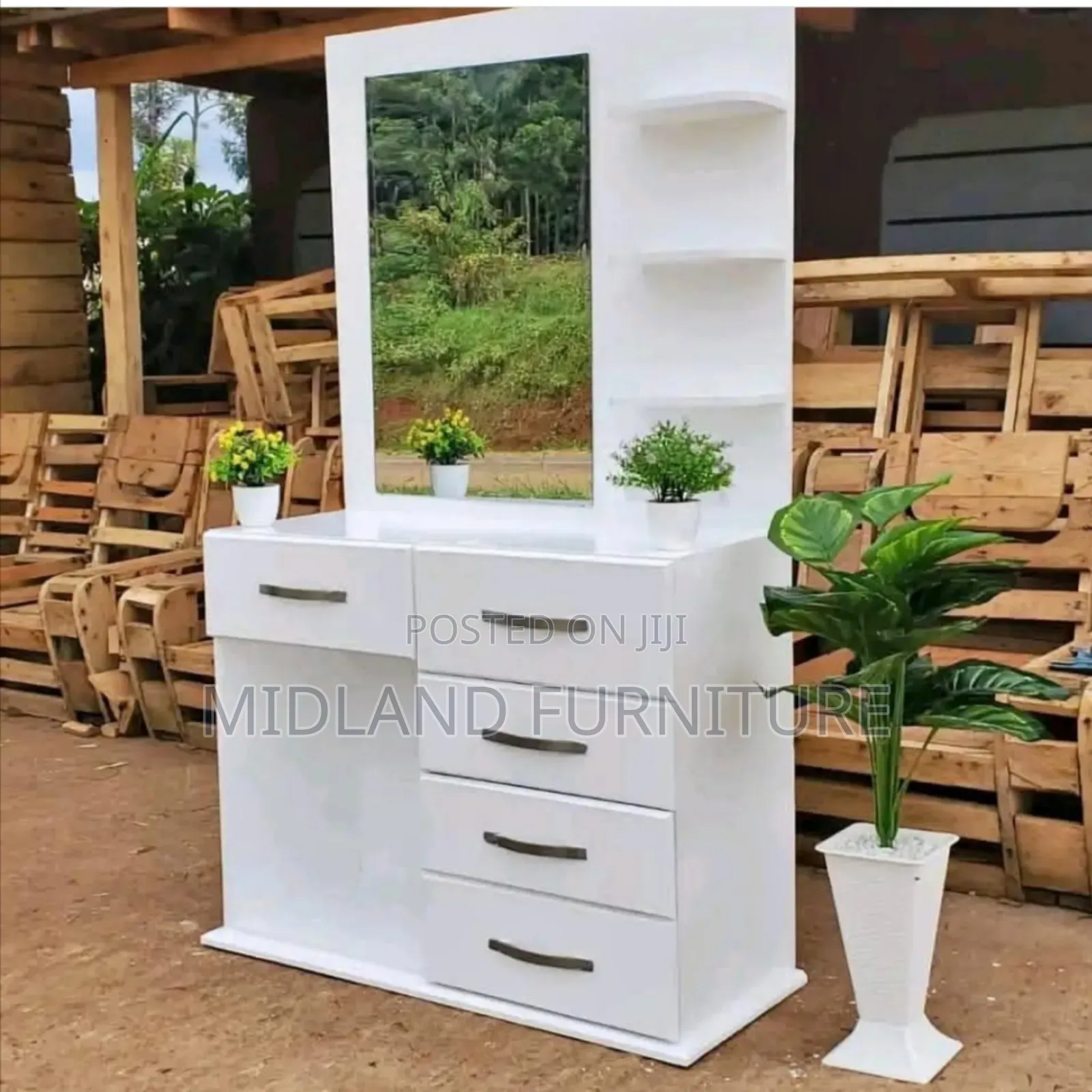 Midland Dressing Cabinet With Mirror