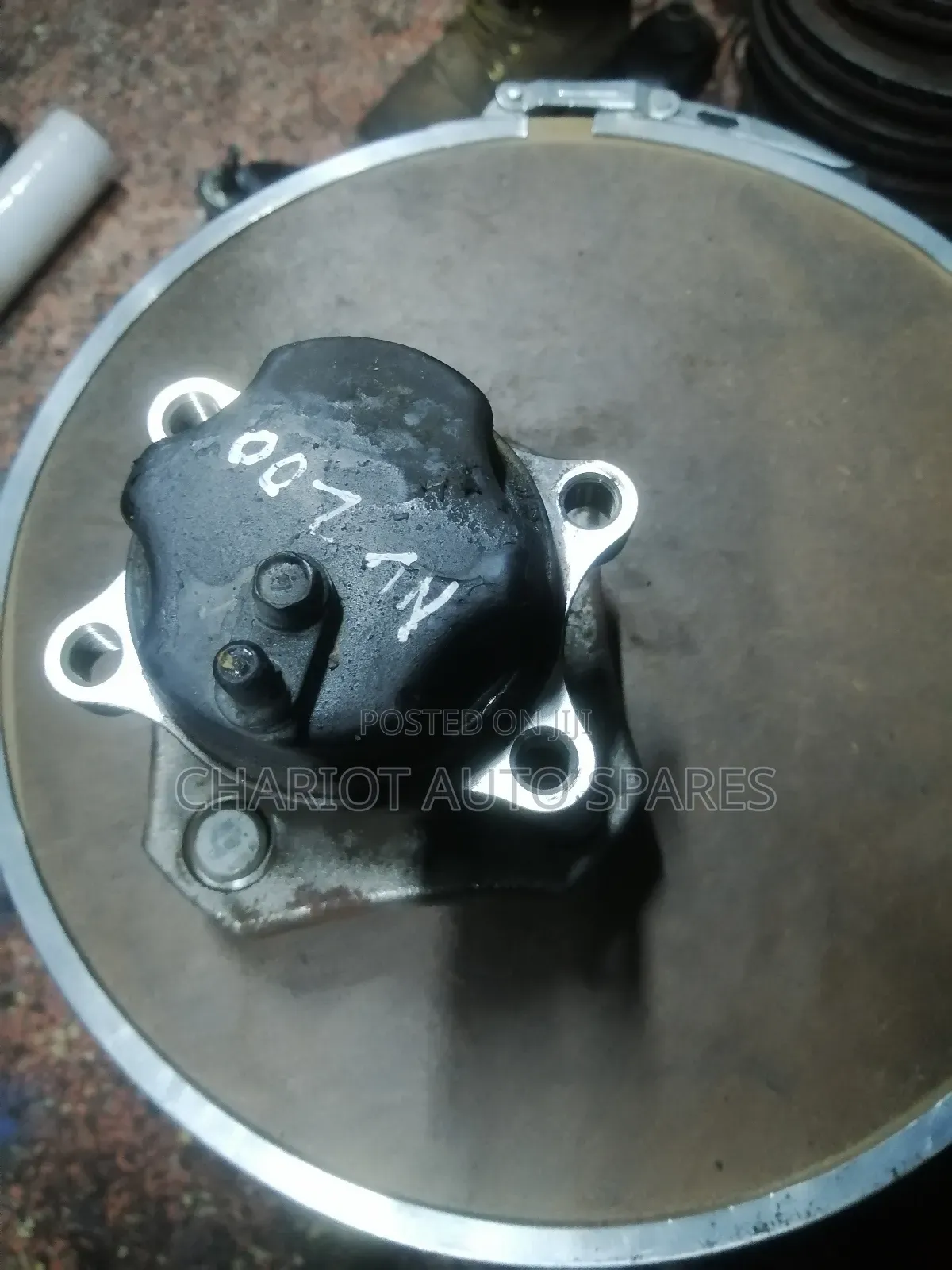 Nv200 Rear Hub for Nissan Vanette