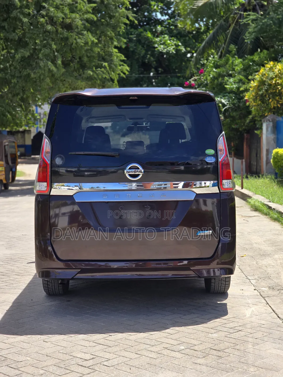 Nissan Serena 2018 Purple