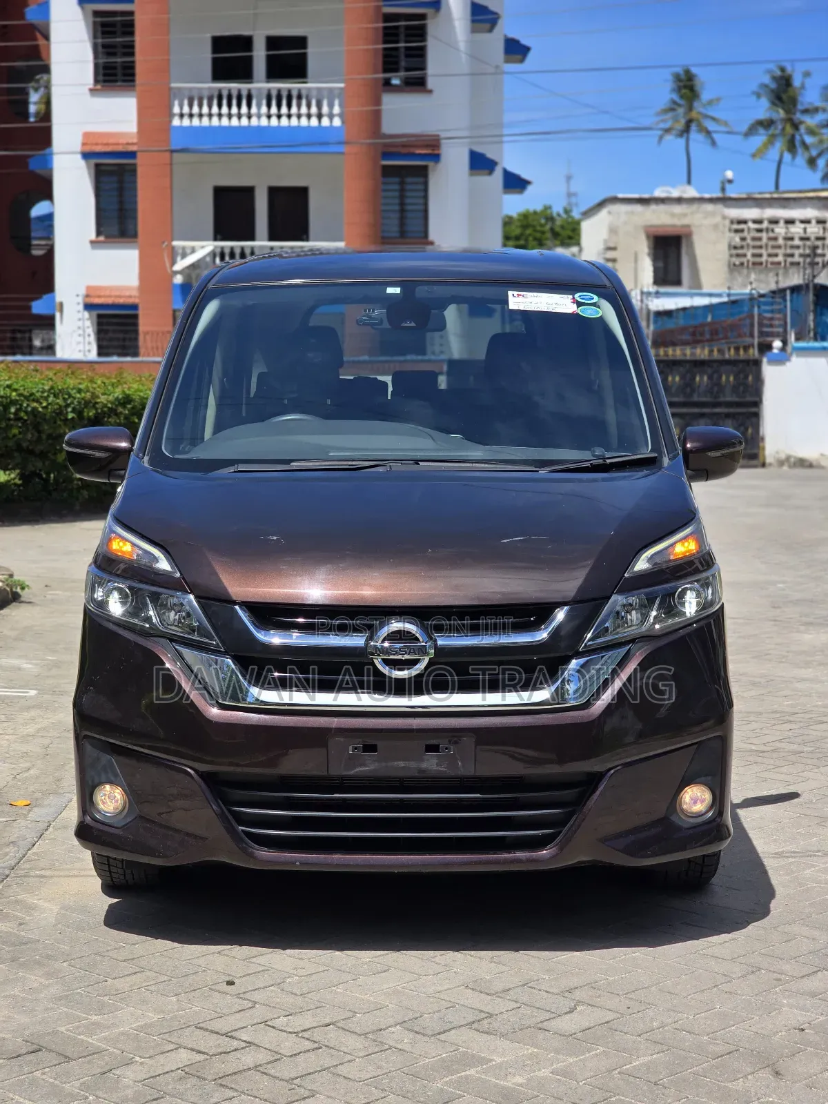Nissan Serena 2018 Purple