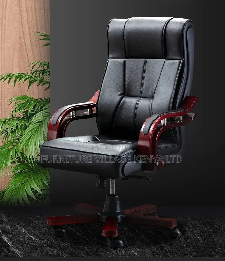 Office Chair:Fixed-Position Luxury Leather Executive Chair