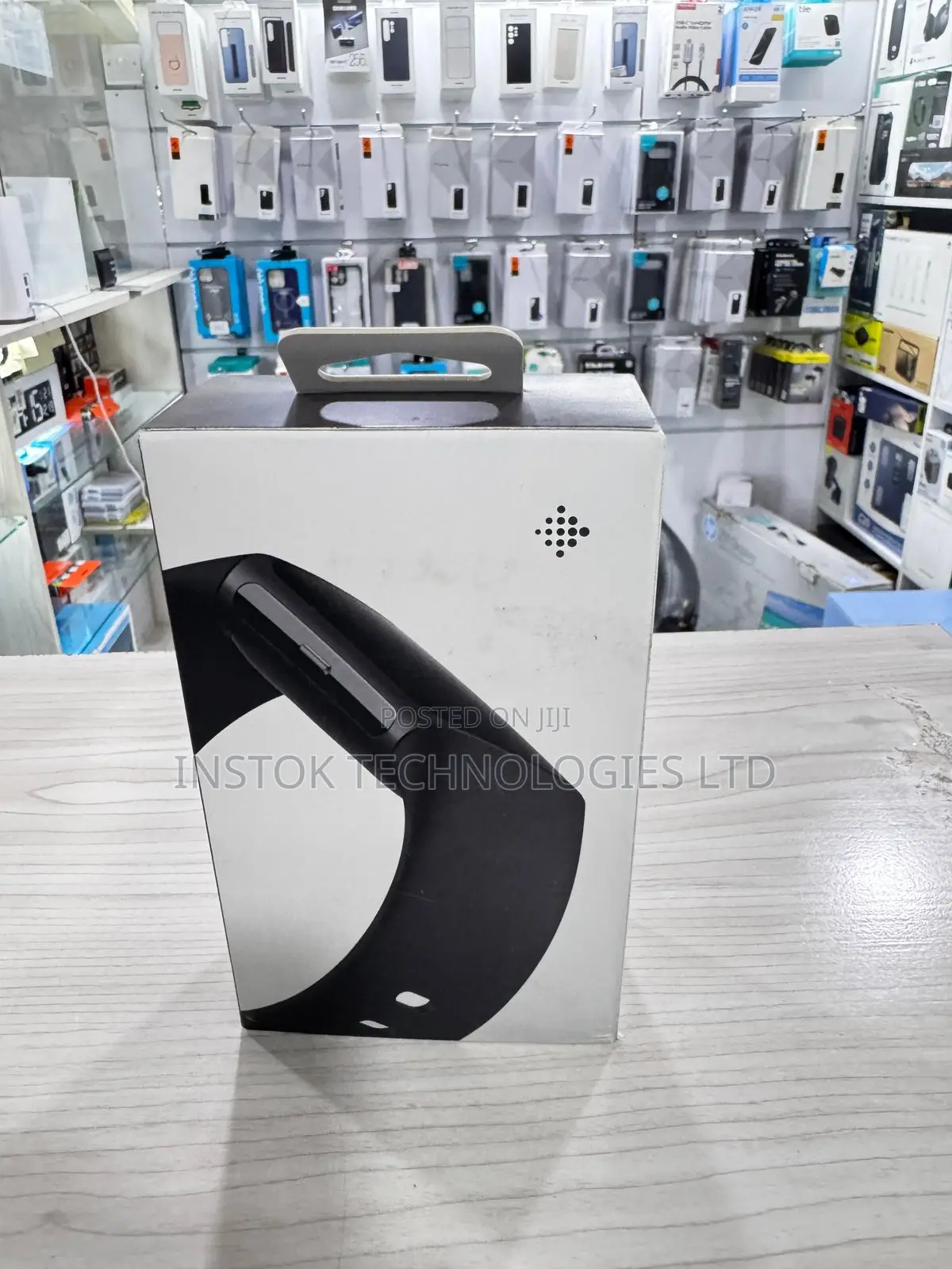 Fitbit Charge 6 Premium Fitness Tracker