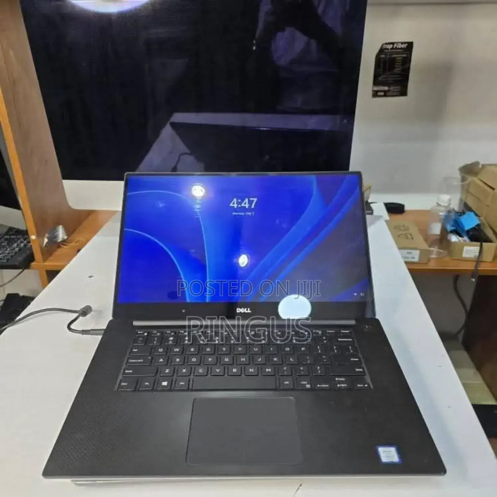 Laptop Dell XPS 15 9560 16GB Intel Core I7 SSD 512GB