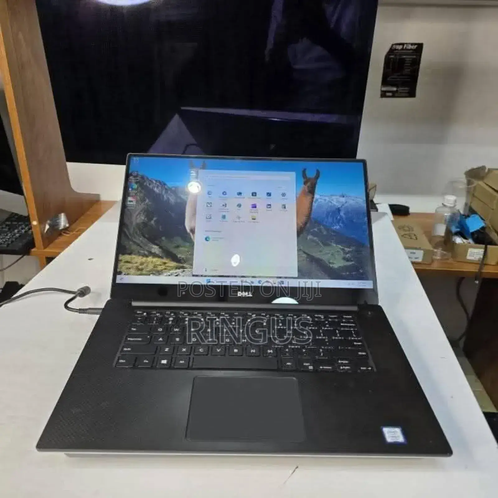 Laptop Dell XPS 15 9560 16GB Intel Core I7 SSD 512GB