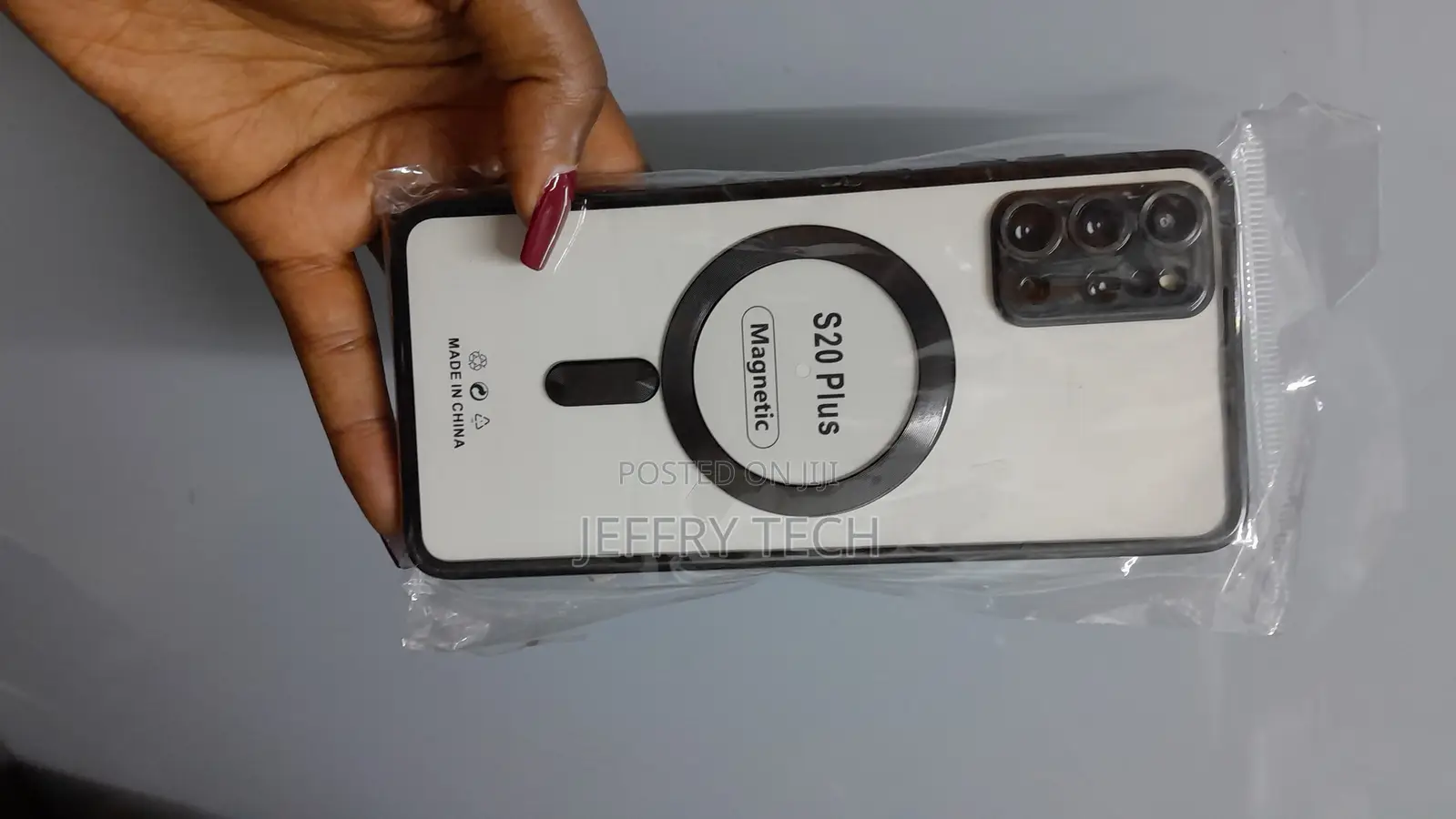 Lemaxelers Black Plated Galaxy S20 Plus Magsafe Clear Case