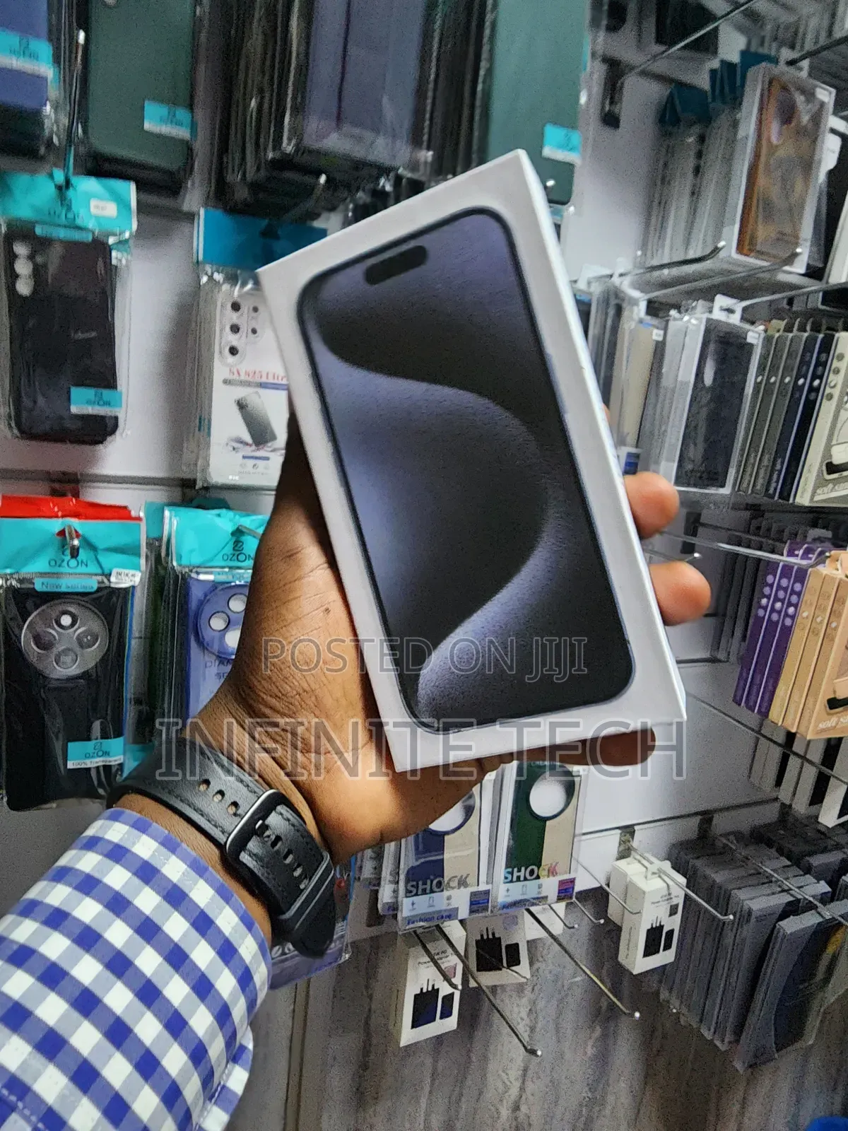 New Apple iPhone 15 Pro 256 GB Black
