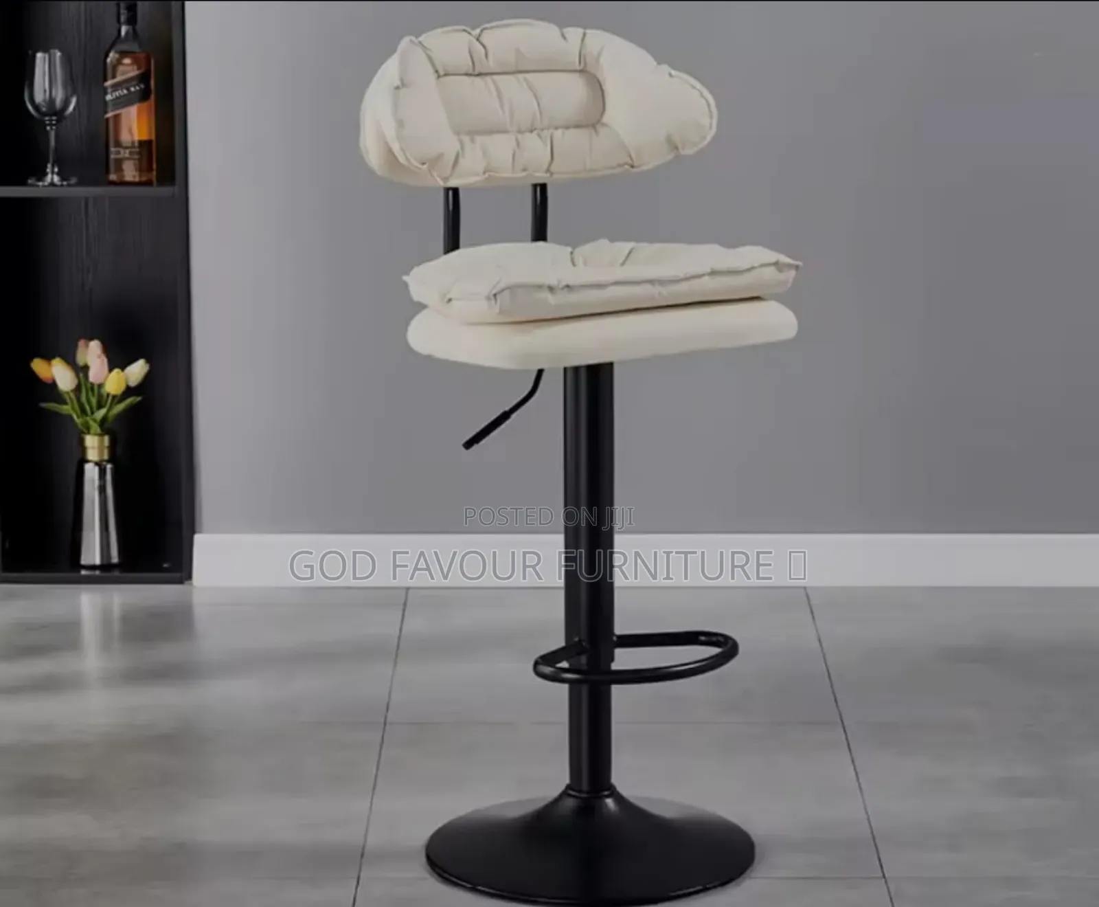 Beautiful White Adjustable Comfy Bar Stool Fn8g