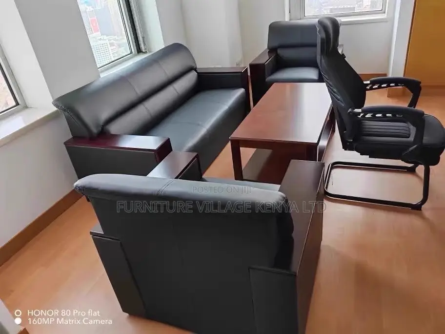 Office Sofa:Spacious Executive Reception Sofa – 5 Seater