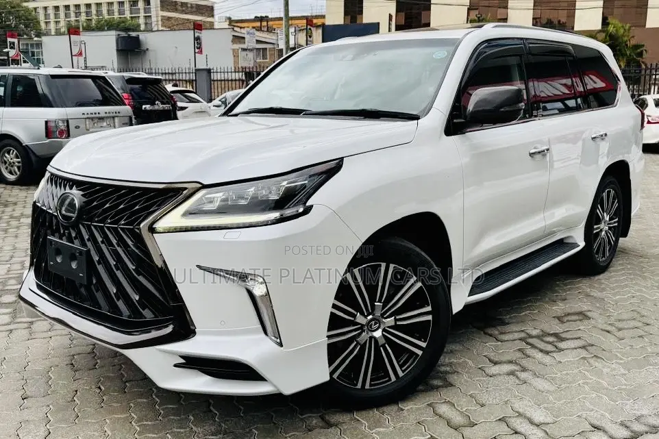 Lexus LX 570 (5 seats) AWD 2018 White