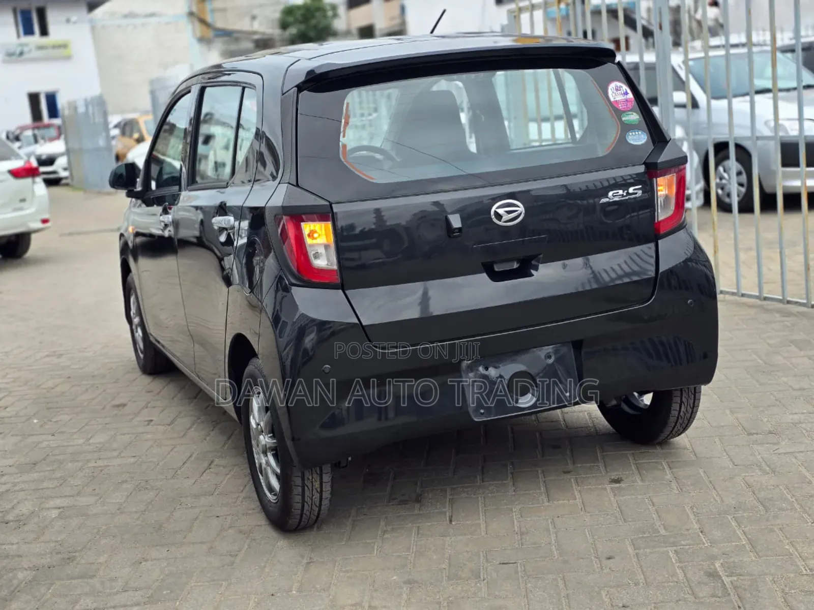 Daihatsu Mira 2018 Black