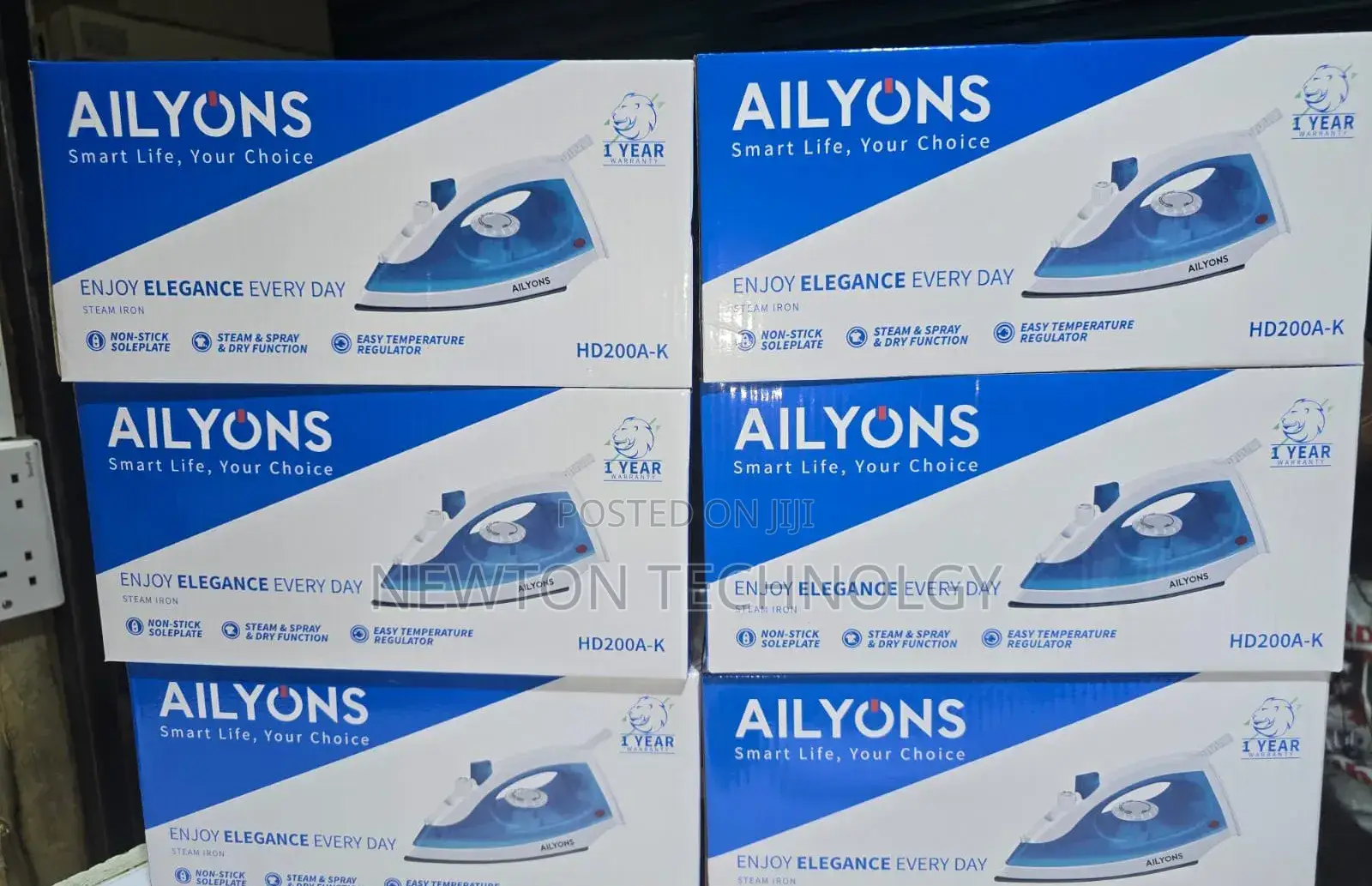 Ailyons Steam Iron Box at 900 Box Price