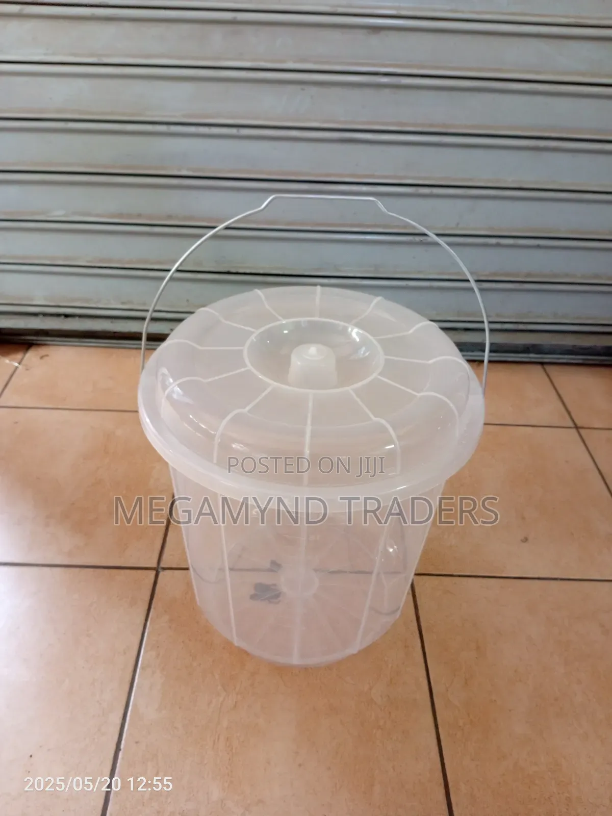 20 LTR Bucket With Lid / Plastic Bucket