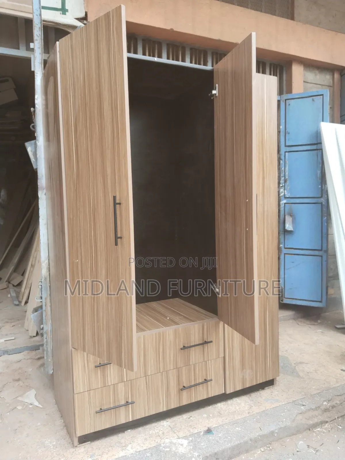3 Door Wardrobe Cupboards in Nairobi