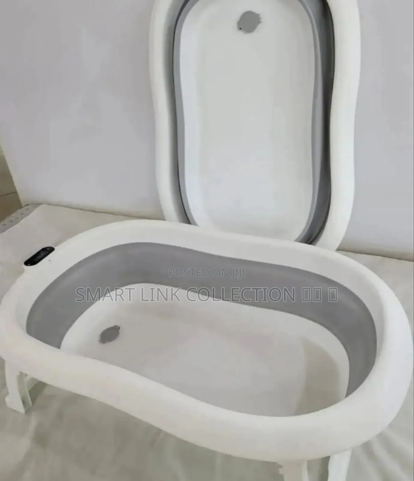 * Baby Foldable Bath Tub*