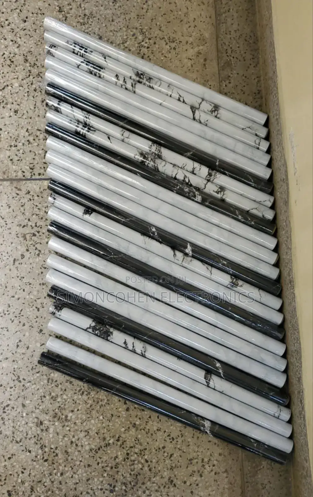 2cm by 60 Cm Long Marble Contact Paper