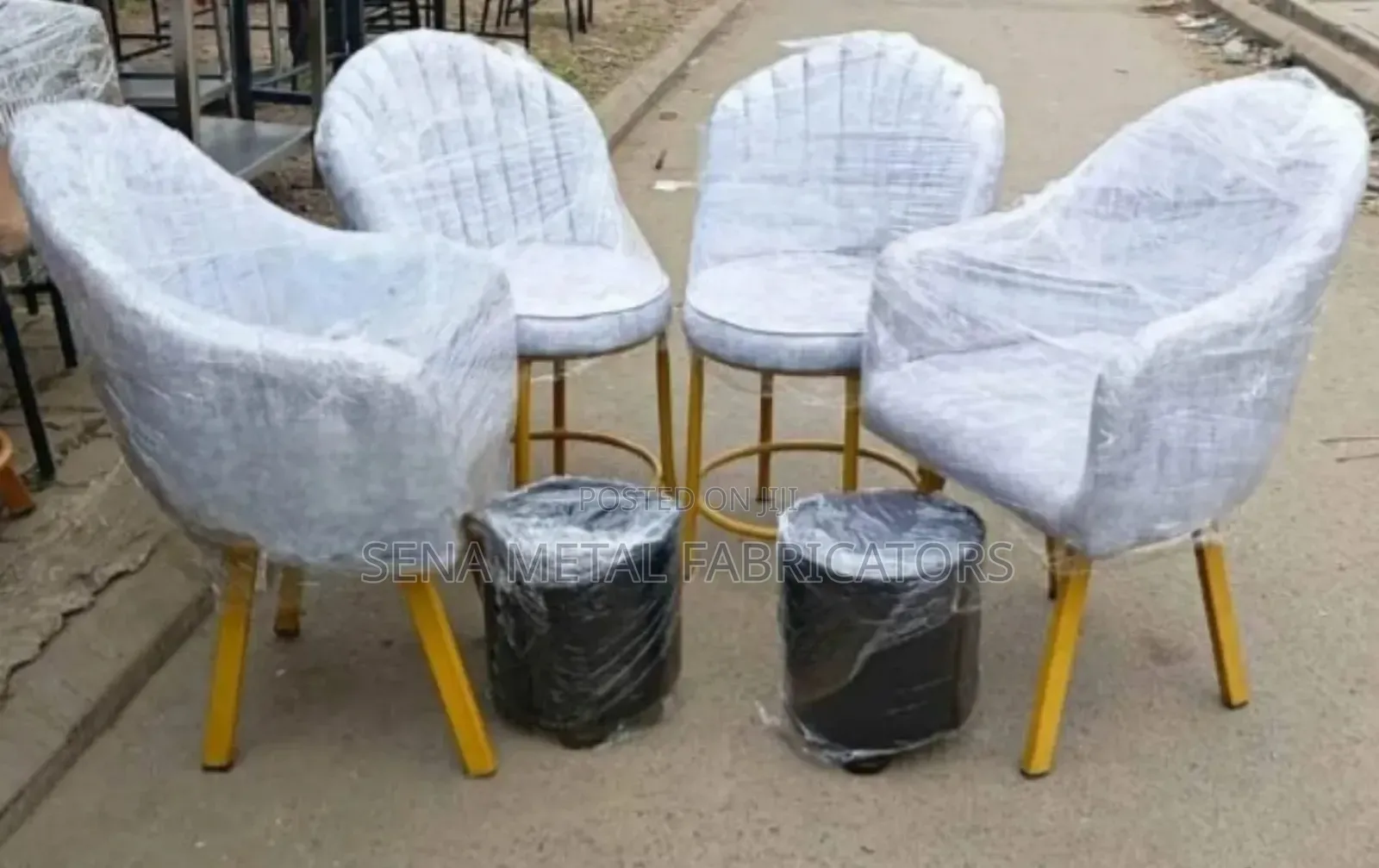 Spa Seats and Manicure Chairs With 2 Pouffes.