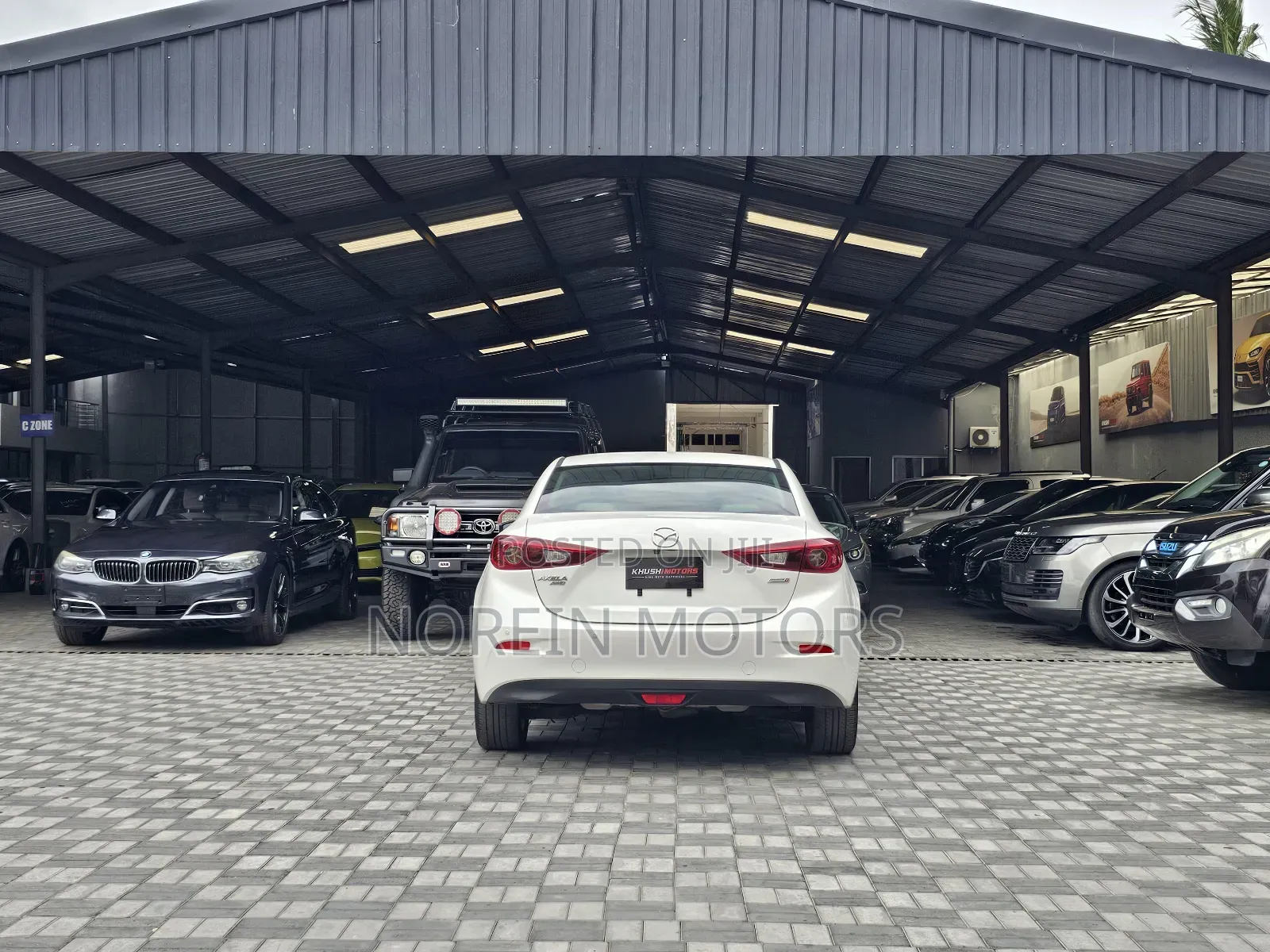 Mazda Axela 2017 White