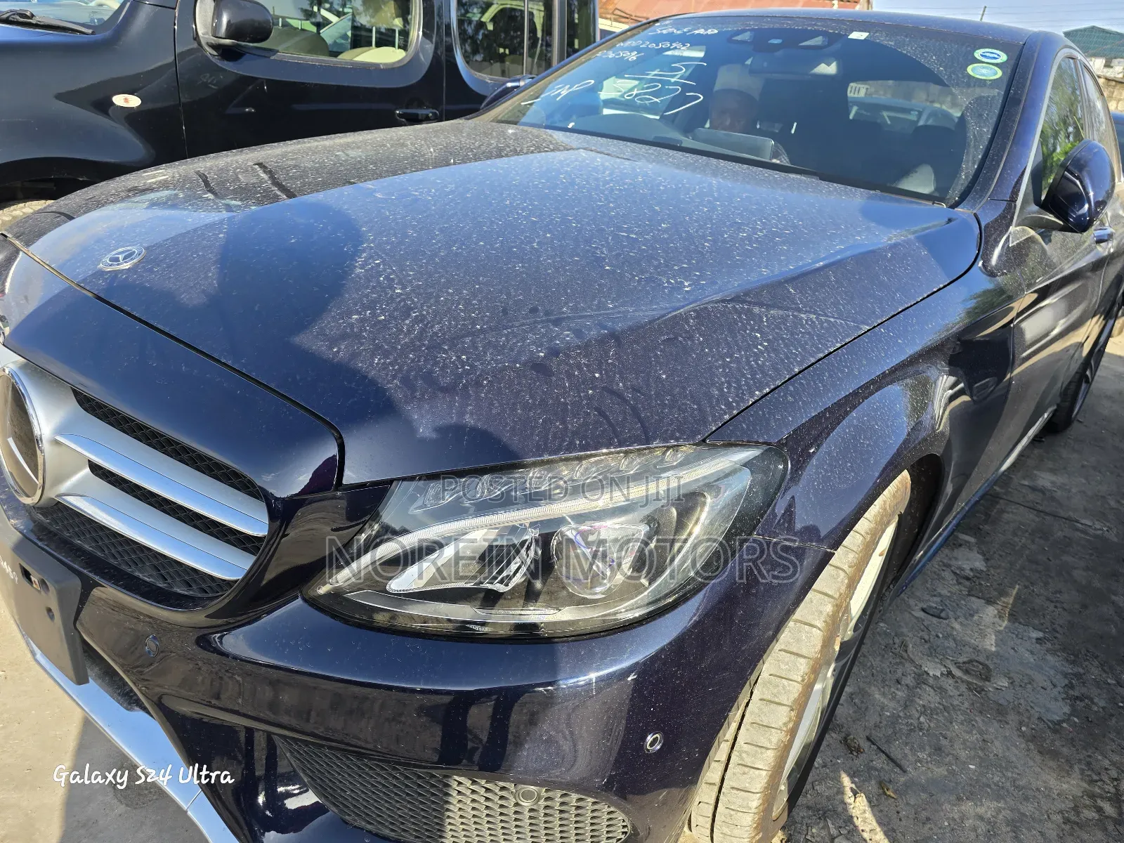 Mercedes-Benz C180 2018 Blue