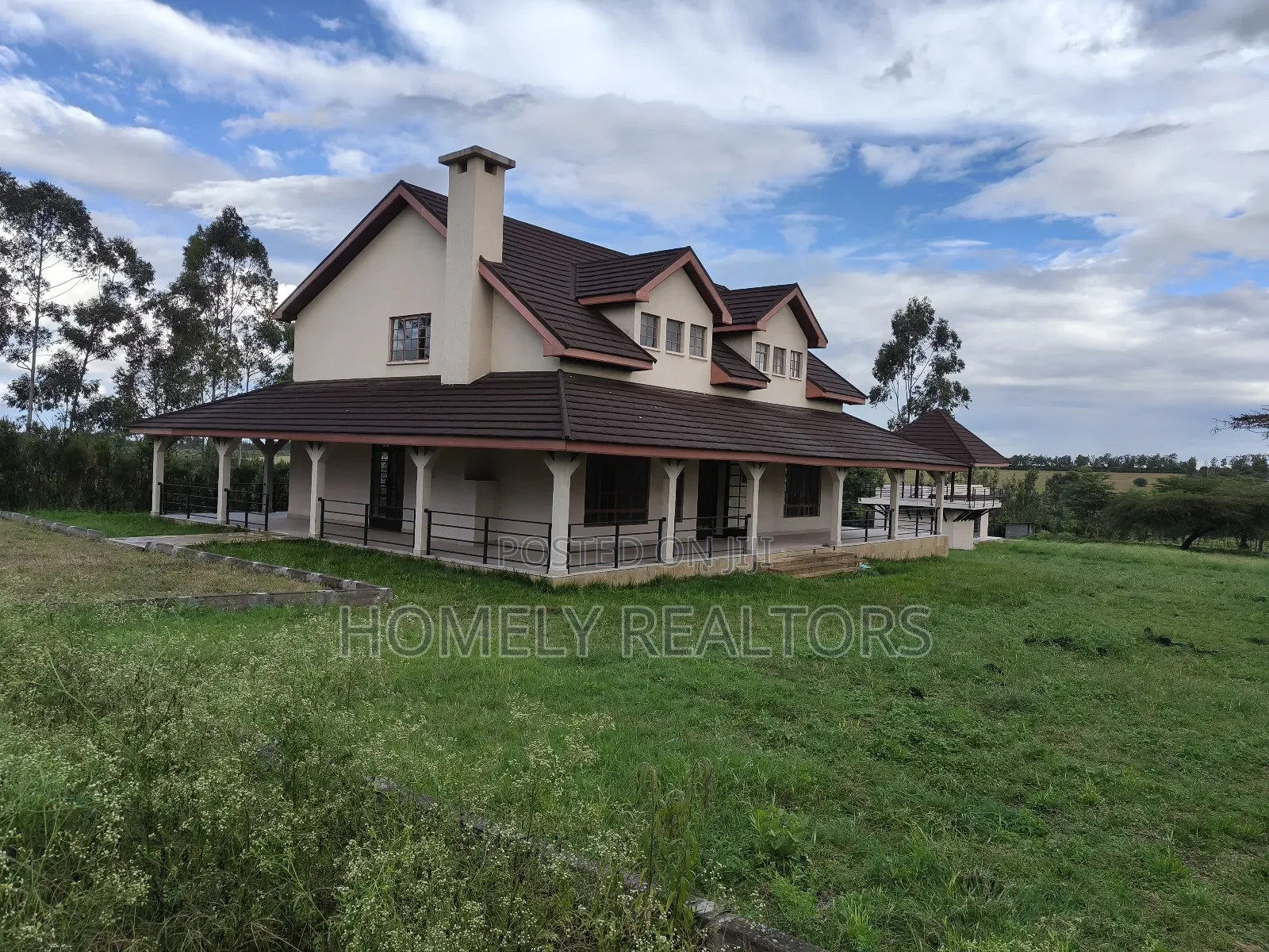 4bdrm Mansion in Oloirien, Birika, Kiserian for sale