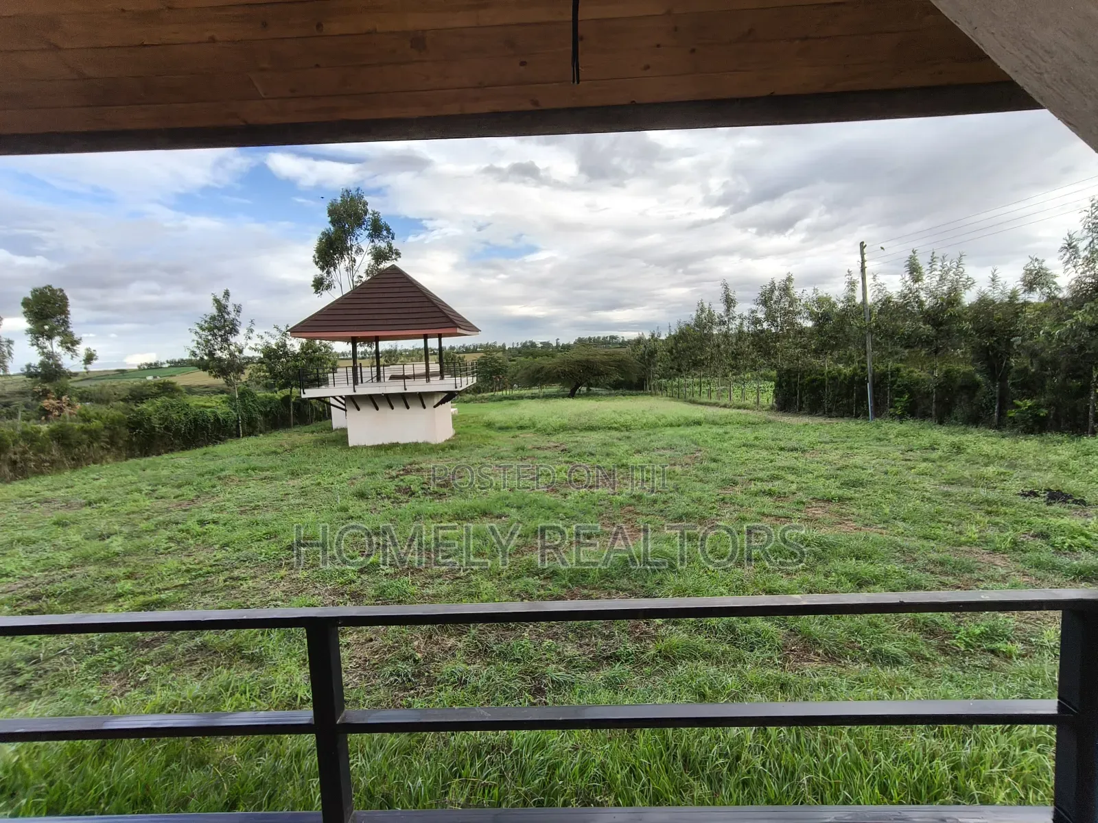4bdrm Mansion in Oloirien, Birika, Kiserian for sale