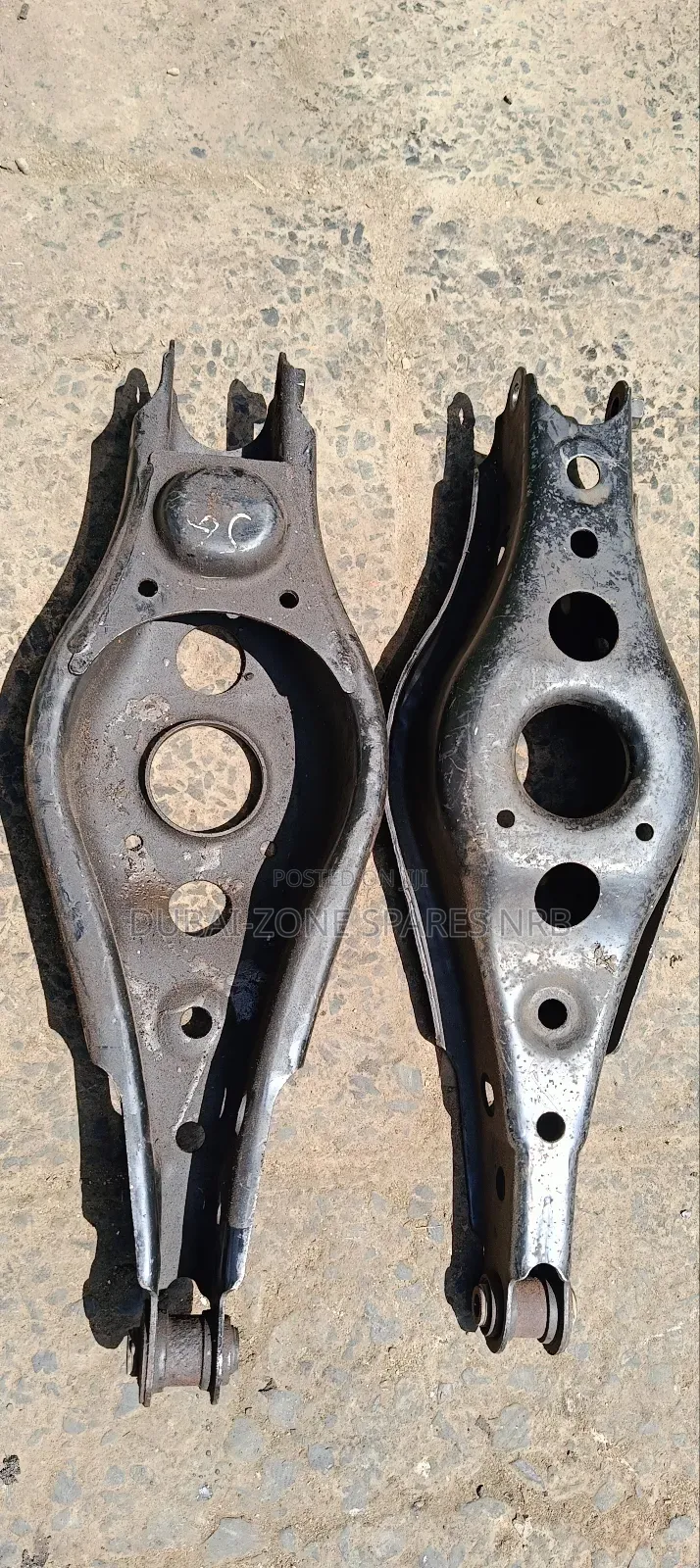 Rear Arms Vanguard, Rav4, Harrier,Lexus.