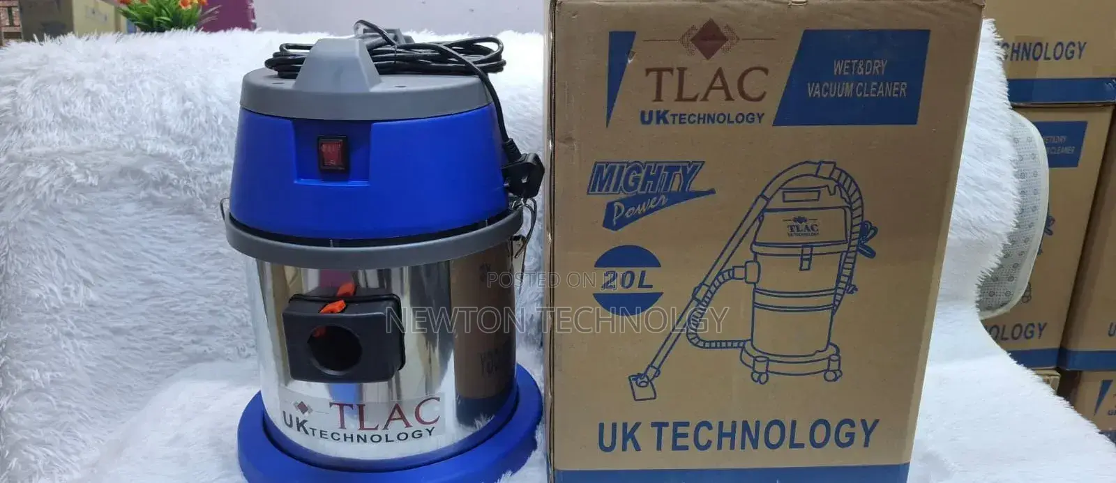 Tlac Dry and Wet Vacuum Cleaner 20litres