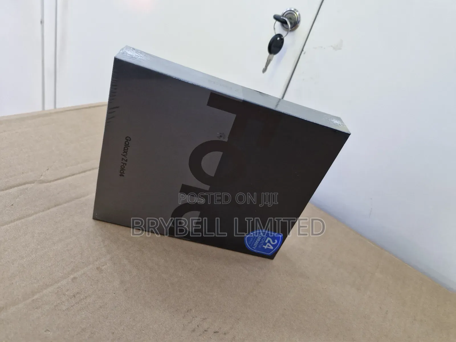 New Samsung Galaxy Z Fold4 256 GB Black