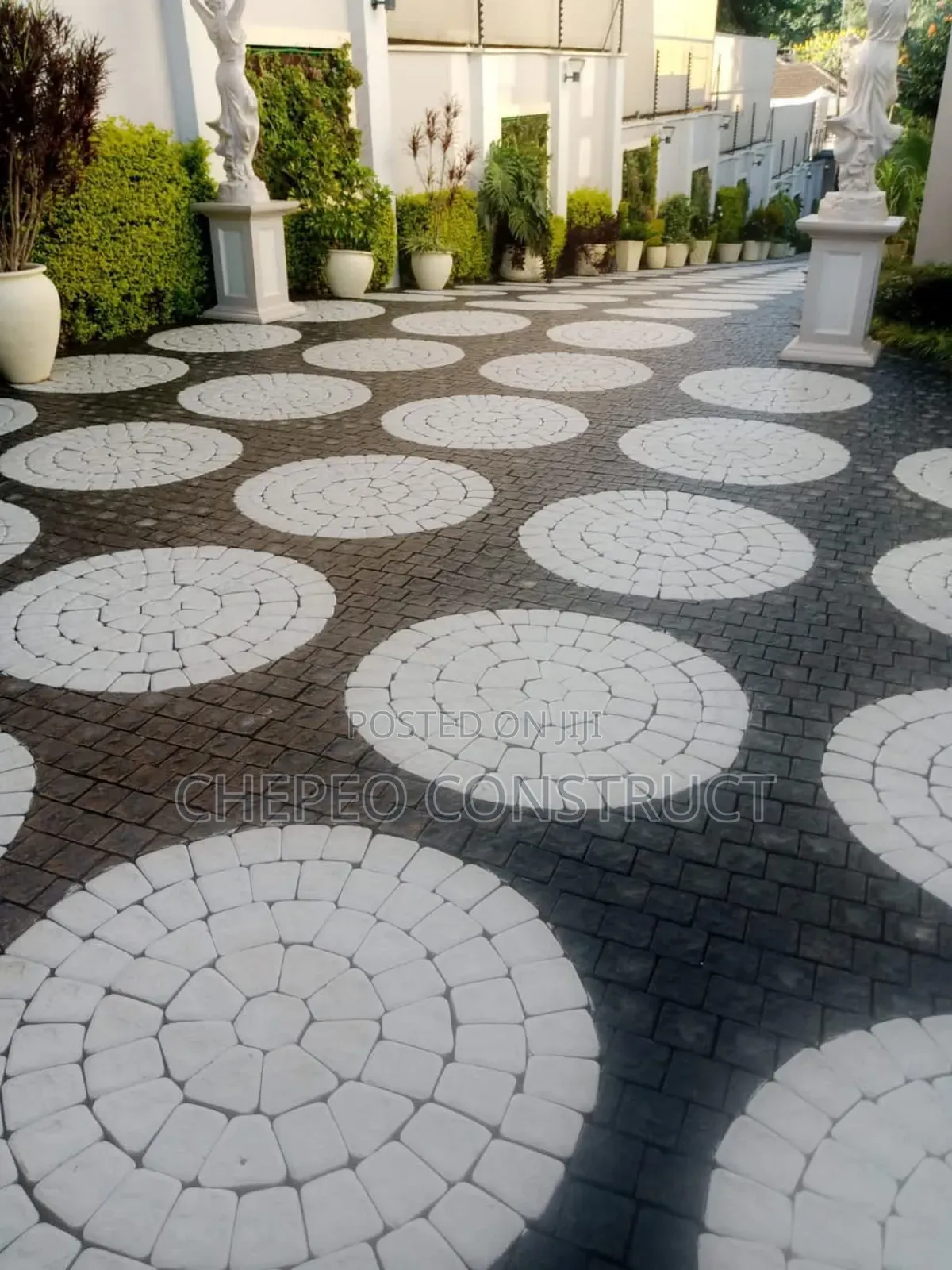 High End Cobblestone Paving