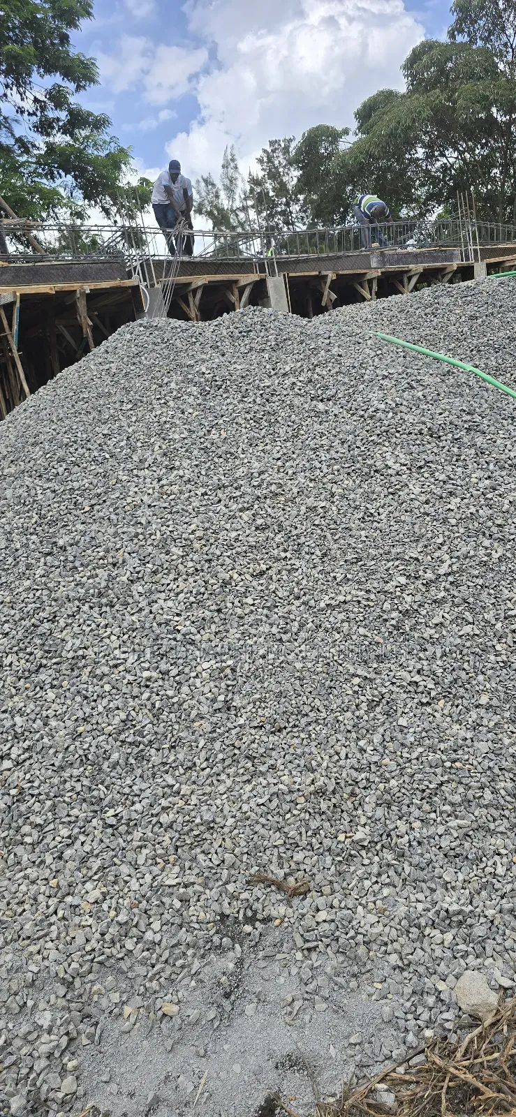 18 Tonnes Ballast-gravel/Kokoto