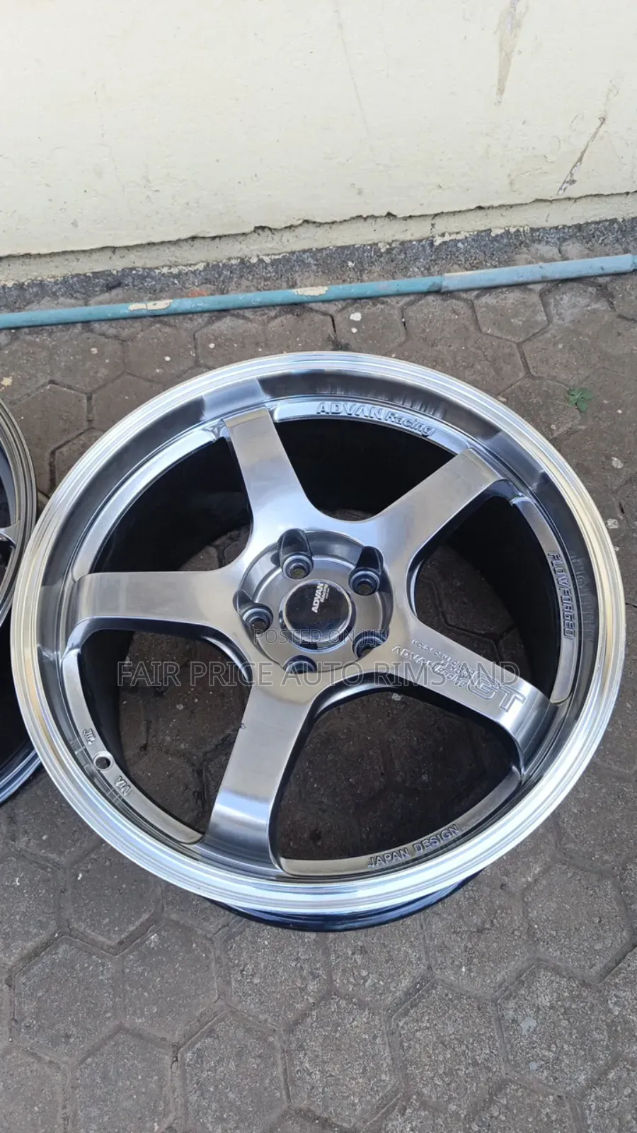 Size 18/5/ Offset Rims.