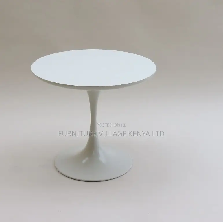 Office Table: Smooth White Round Office Accent Table