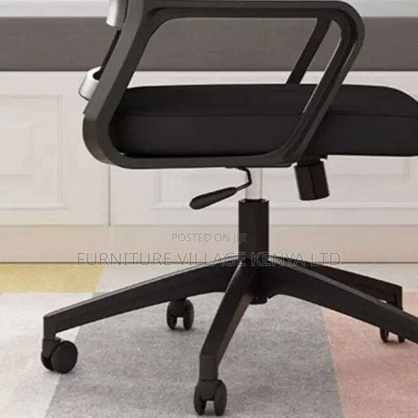 Office Chair:Adjustable Swivel Mesh Mid-Backrest Board Chair