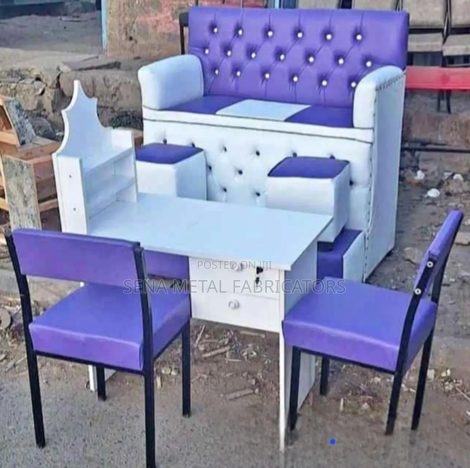 Pedicure Couch, Table and 2 Chairs