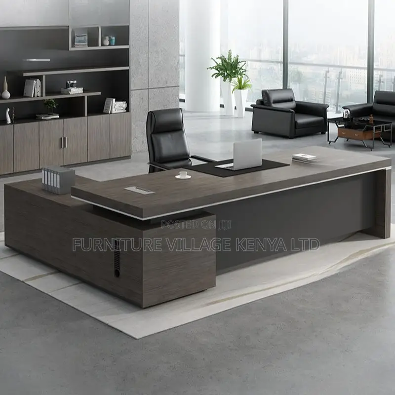 Office Desk: 180cm Managers Table With Exterior Storage