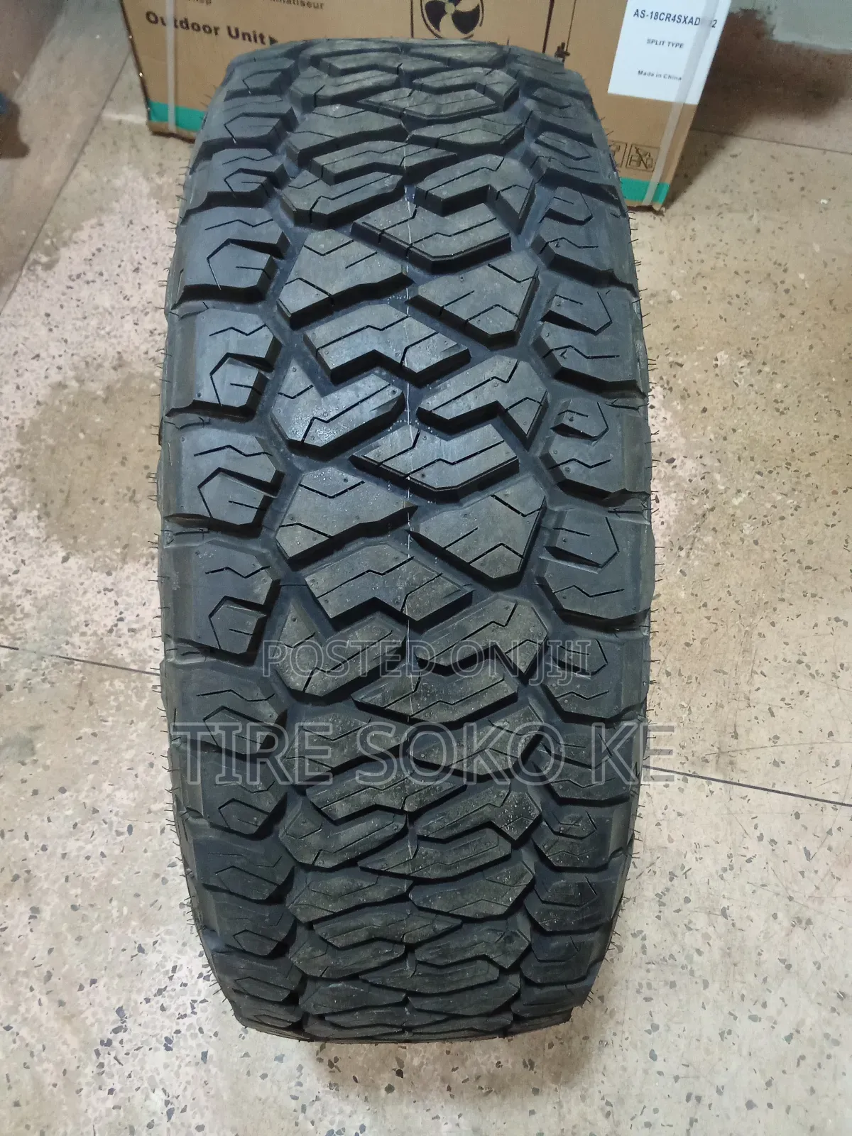 265/60r20 Maxxis Razr At811