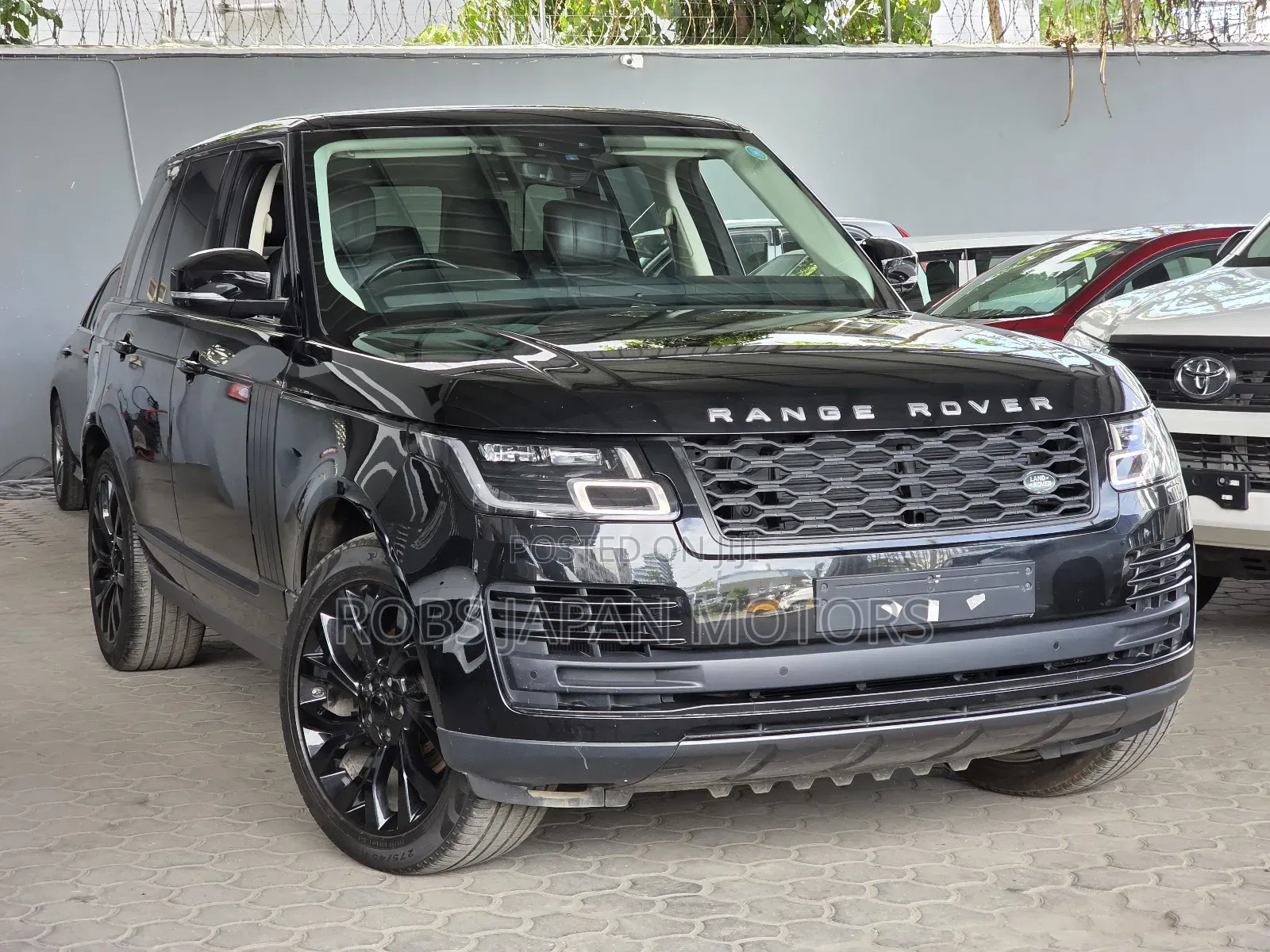 Land Rover Range Rover Vogue 2019 Black